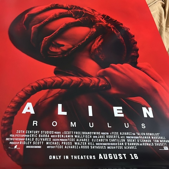 Alien: Romulus 2024 27x40 DS Movie Poster Theater origin Fede Álvarez Horror FOX - Picture 10 of 14